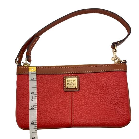 DOONEY & BOURKE Red Mini Purse / Wristlet - Picture 7 of 8